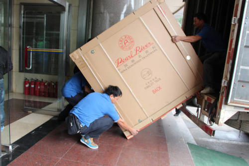 韶关钢琴贵重工艺品无忧运